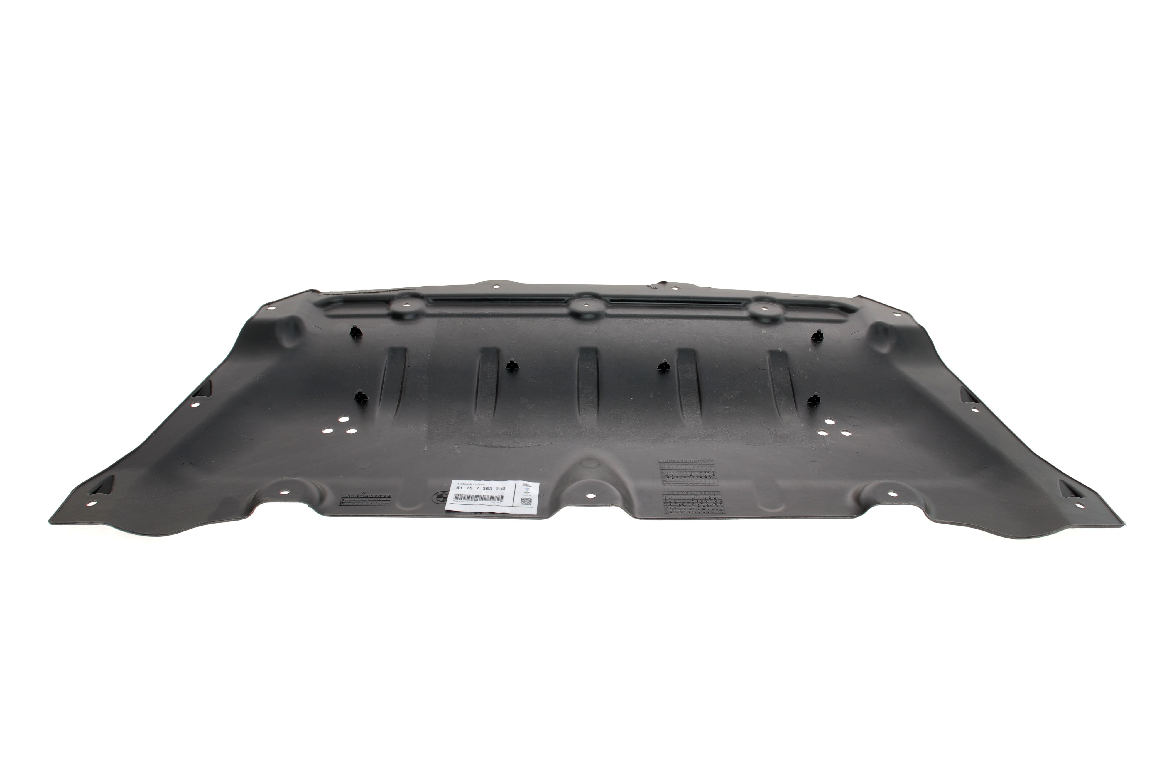 Захист двигуна BMW 5 (G30/G31/F90)/7 (G11/G12) 15-