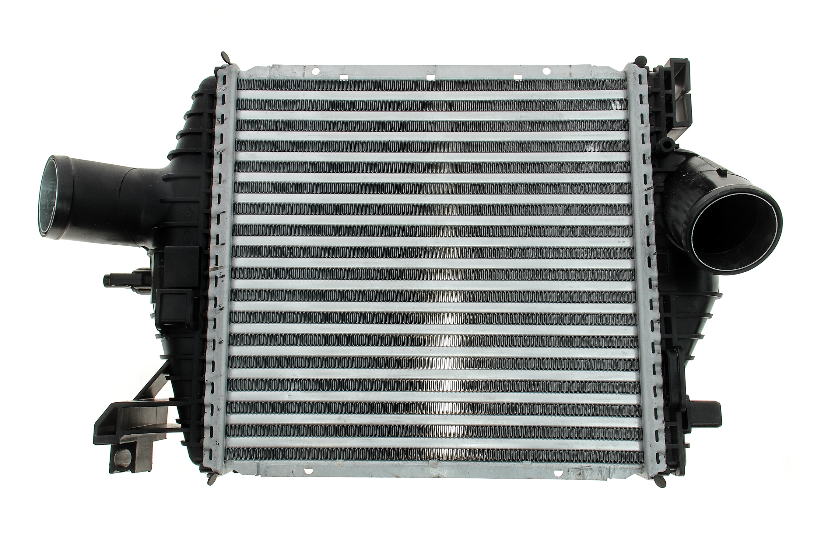 Радіатор інтеркулера MB Vito (W638) -03 (5029)