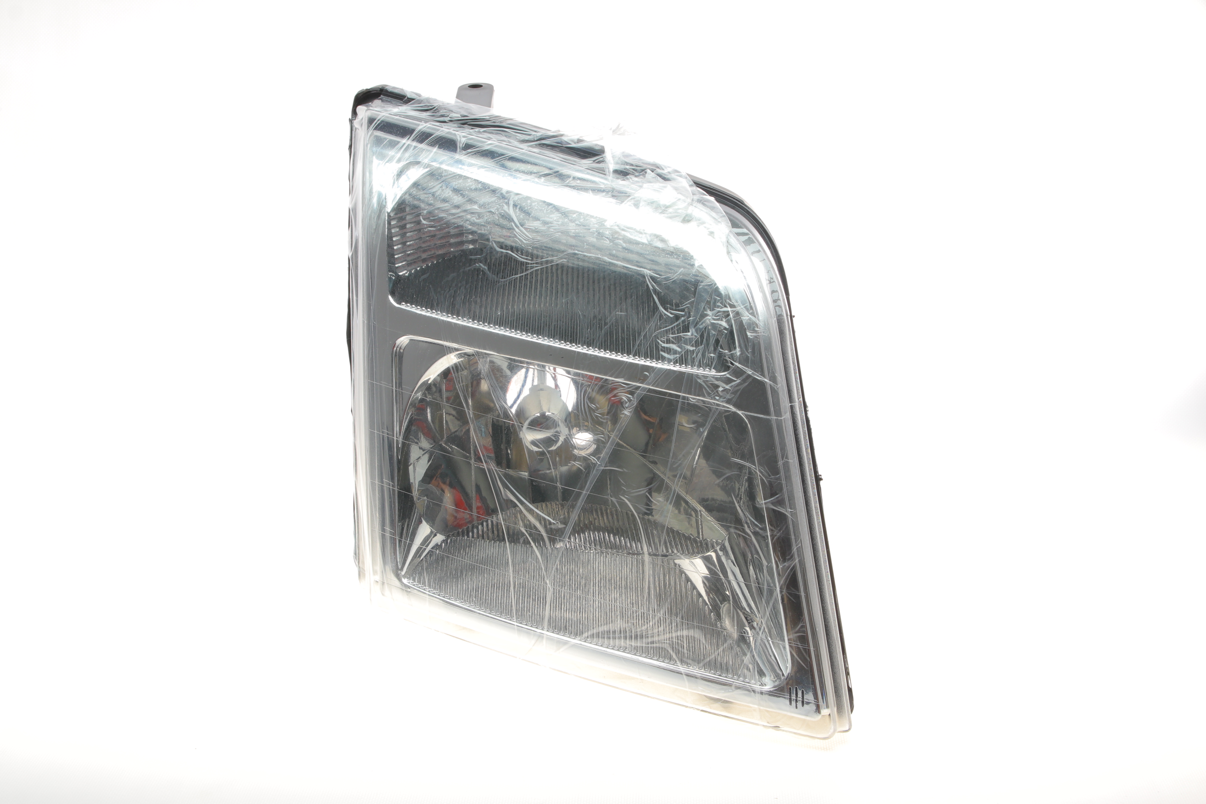 Фара (R) Ford Transit Connect 02-13