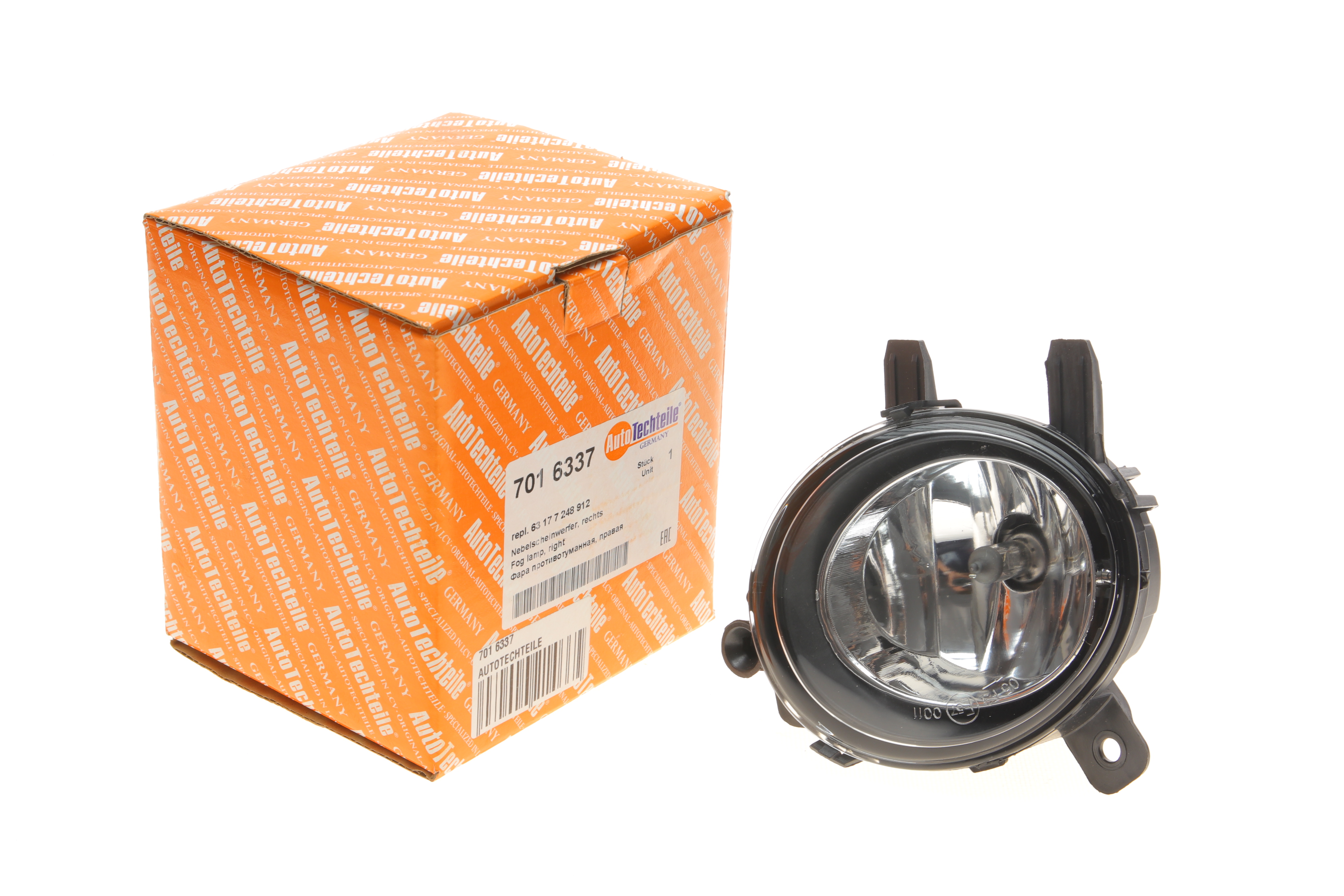 Фара протитуманна BMW 3 (F30) 12-19 (R)