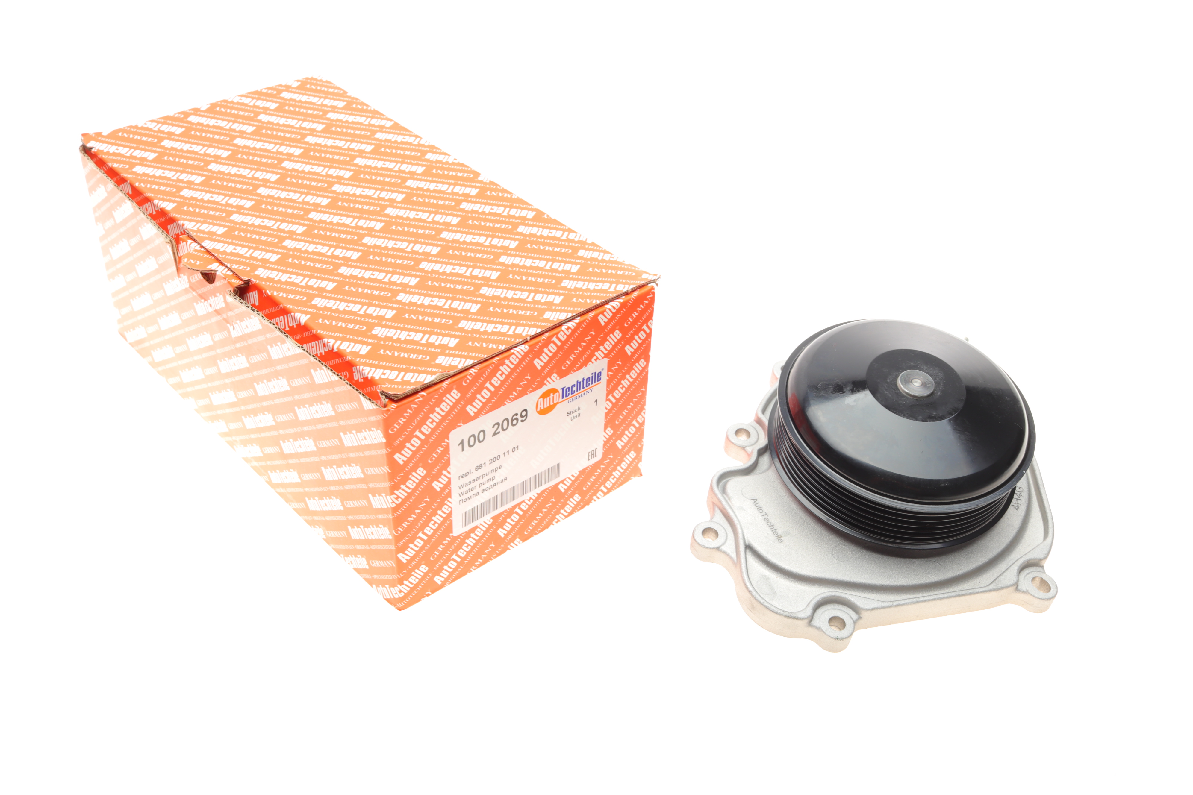 Помпа води MB C-class (W204/S204)/E-class (W212)/Vito (W447) (OM651) 08-
