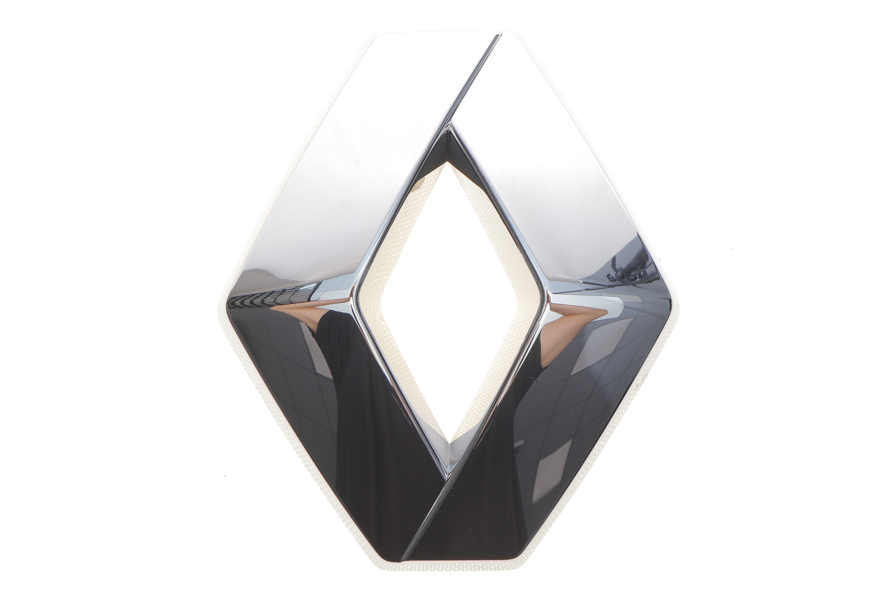 Емблема решітки радіатора Renault Duster II 17- (монограма)